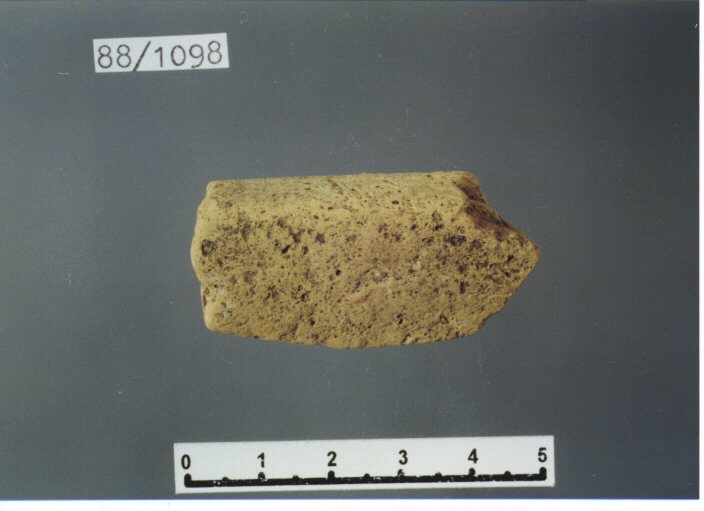 catino/ orlo - PRODUZIONE ITALIA CENTRO SUD (secc. XIV/ XV d.C)