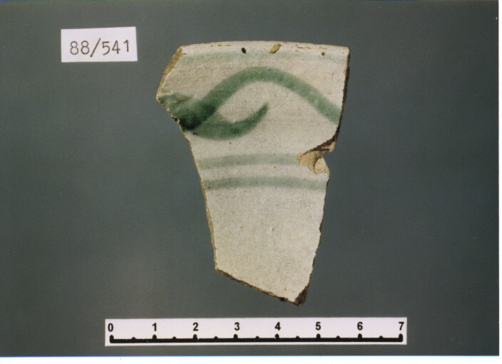 piatto/ orlo - PRODUZIONE ITALIA CENTRO SUD (SECC. XIII/ XIV D.C)