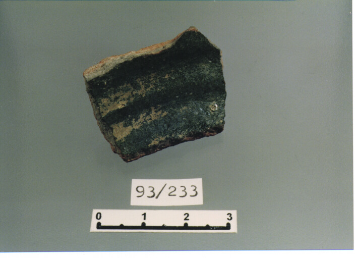 olla/ fondo - PRODUZIONE ITALIA CENTRO SUD (SECC. XII/ XIII D.C)