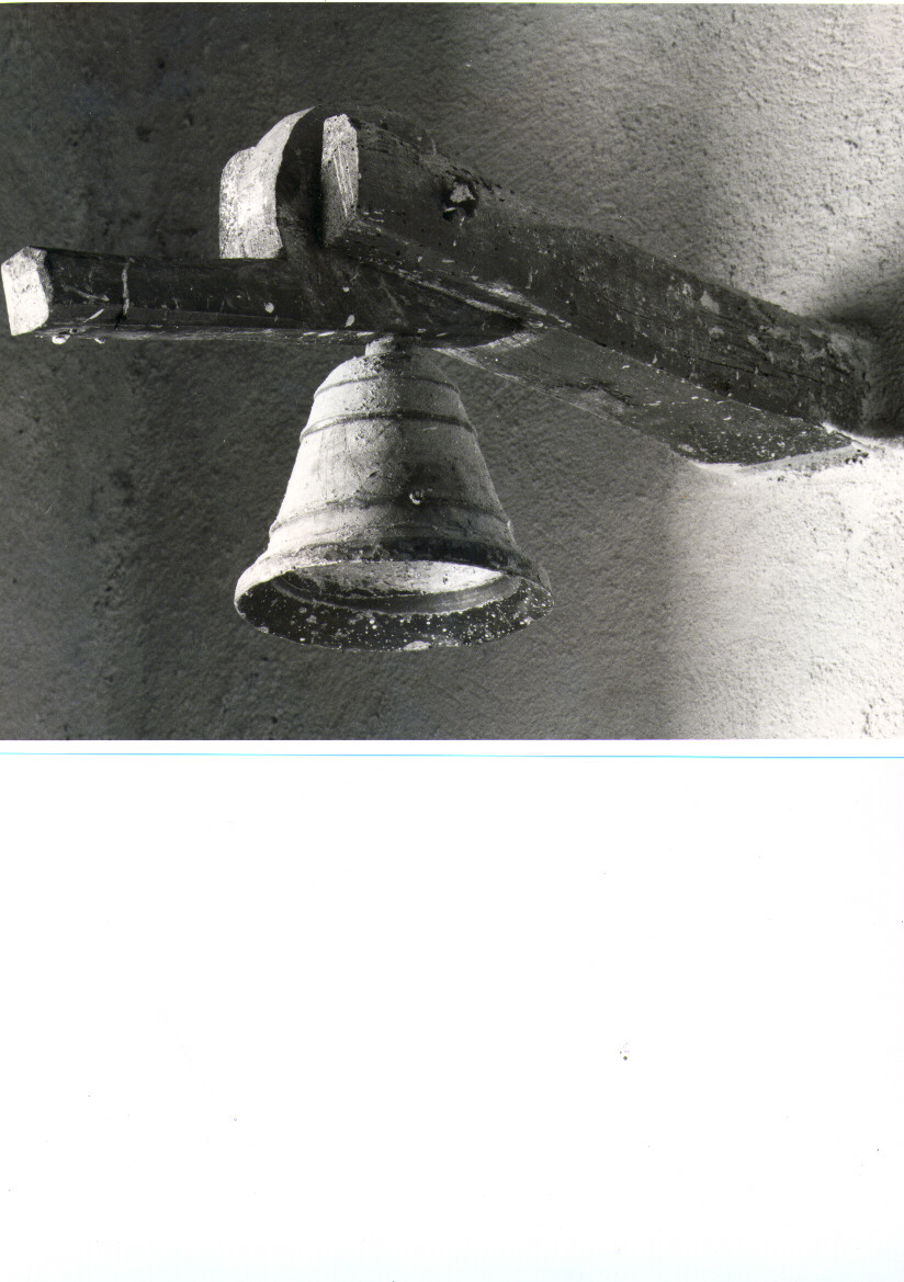 campana - bottega Italia meridionale (sec. XIX)