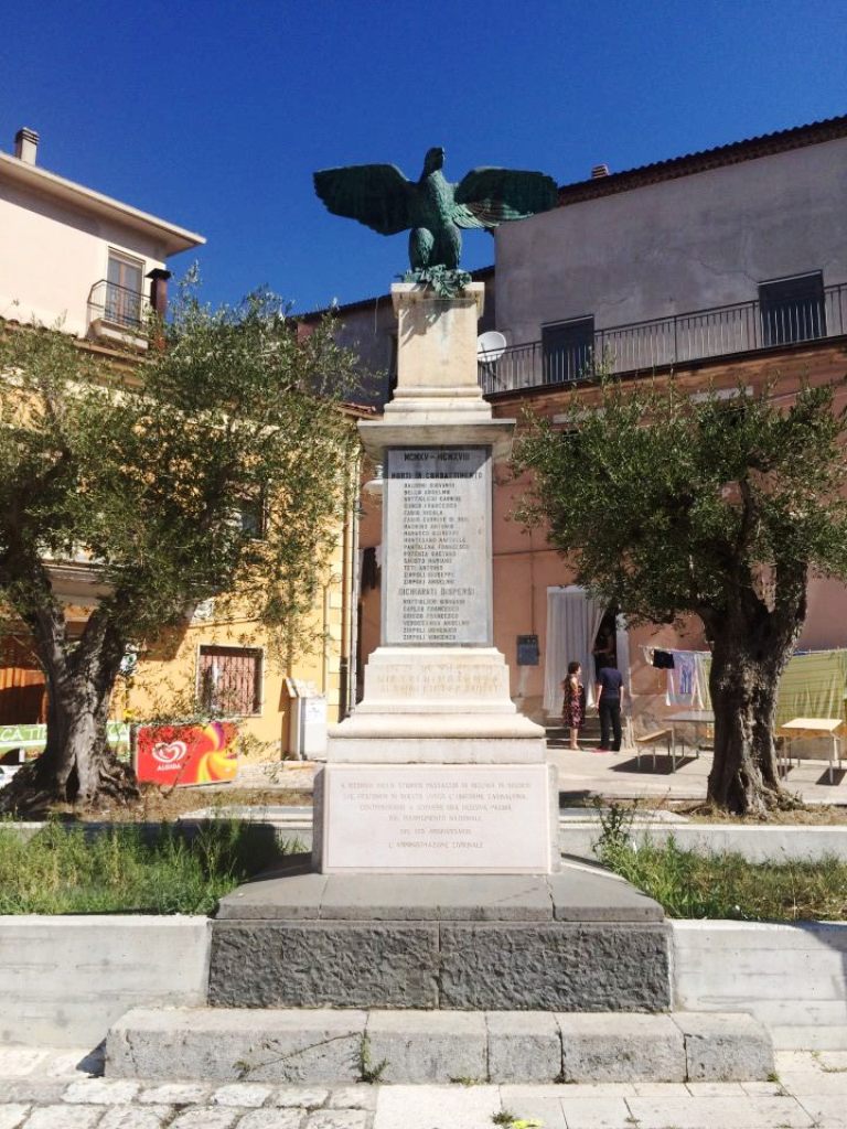 Allegoria della Vittoria come aquila (monumento ai caduti) - ambito romano (prima metà XX sec)