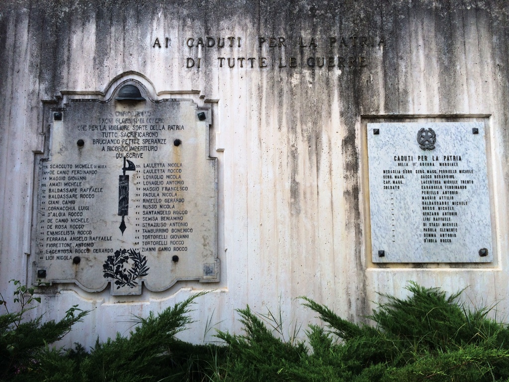 lapide commemorativa ai caduti - ambito lucano (prima metà XX sec)