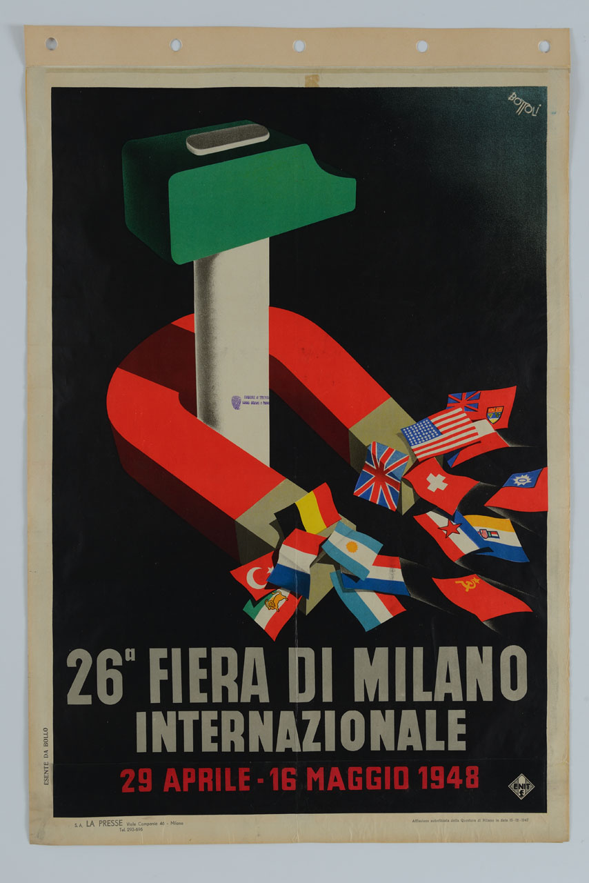 martello con manico bianco e testa verde al centro di una calamita rossa, con la quale forma il tricolore italiano, che attira alle sue estremità bandiere internazionali (manifesto) di Bottoli Matteo (sec. XX)