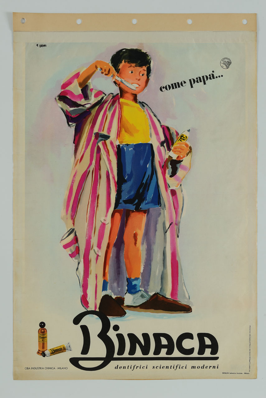 un bambino con l'accappatoio a righe e le ciabatte marroni del papà si lava i denti, reggendo con la mano sinistra un tubetto di dentifricio; in basso un tubetto di dentifricio e una bottoglia di essenza dentifricia concentrata (manifesto) di Brini Ercole (sec. XX)