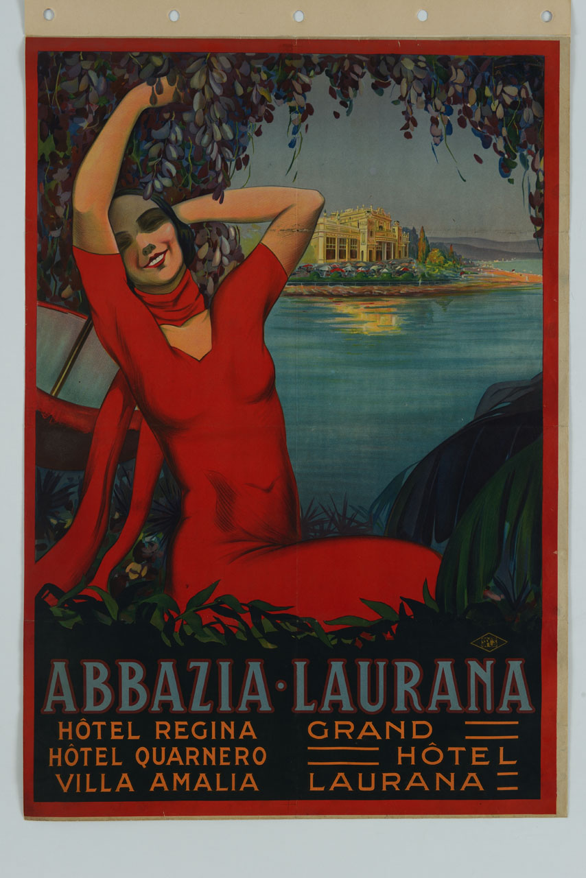 donna sorridente in abito rosso con ombrello da sole; sul fondo costa dell'Adriatico con Hotel Kravner (manifesto) - ambito italiano (sec. XX)