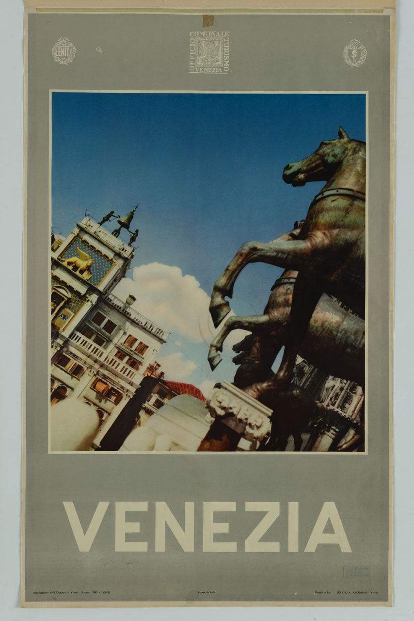 scorcio della Torre dell'Orologio e dei Cavalli di San Marco in Piazza San Marco a Venezia (manifesto) - ambito italiano (sec. XX)