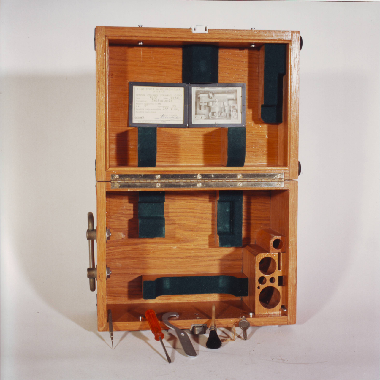 custodia, a cassa (1950-1955)