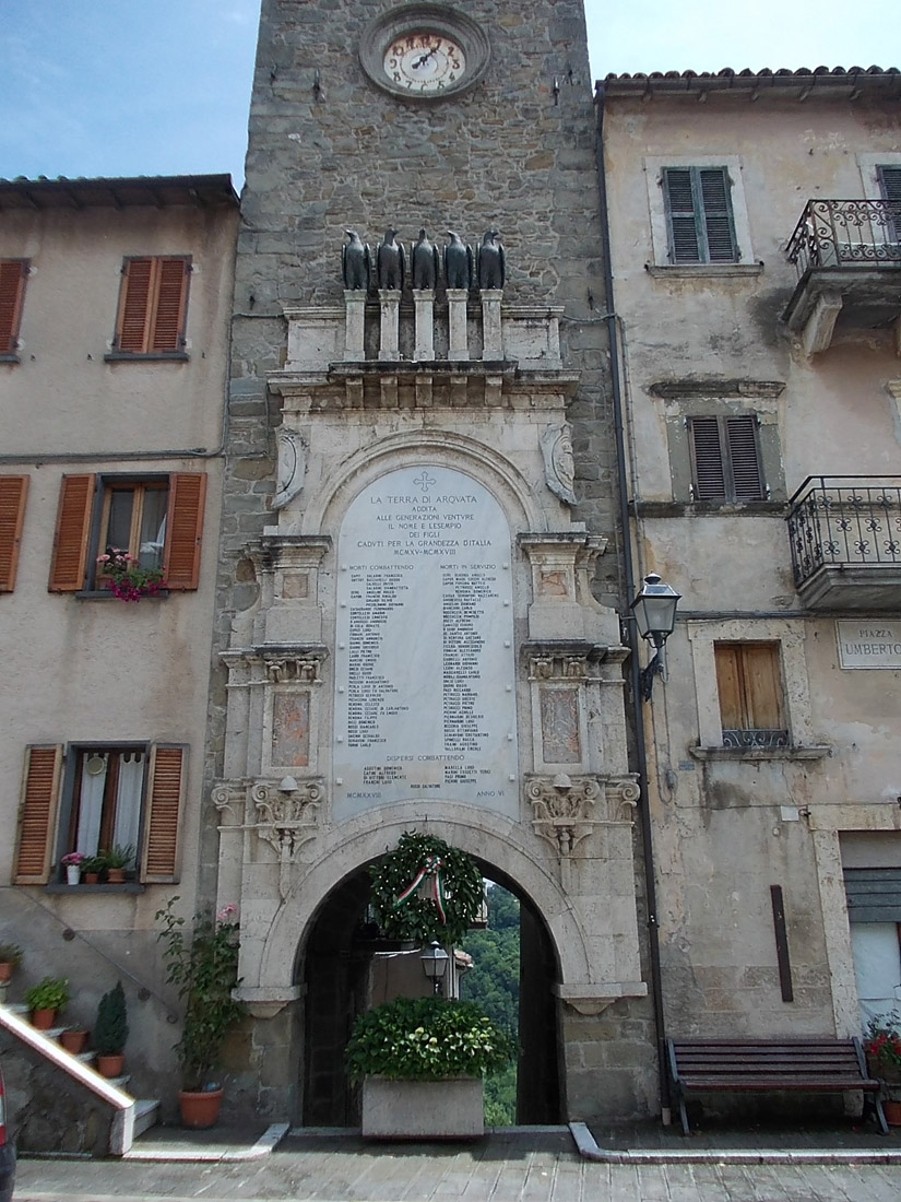 allegoria della Vittoria come aquila (monumento ai caduti) di Pilotti Vincenzo - ambito marchigiano (secondo quarto XX)