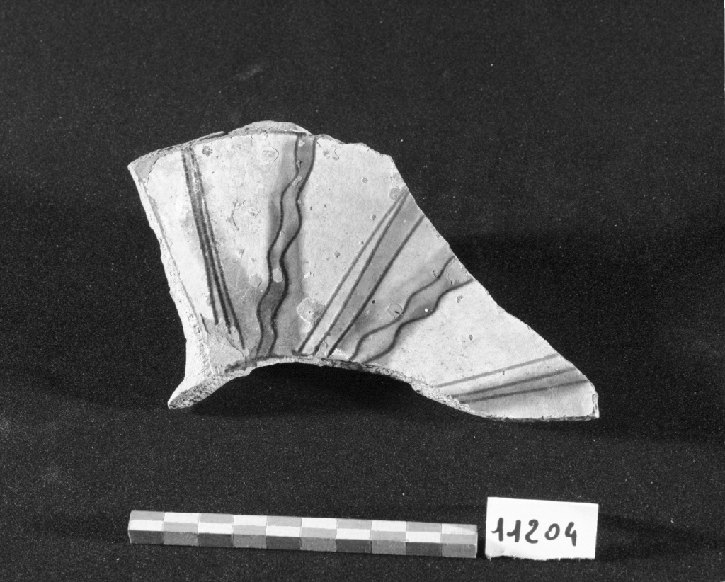 motivi decorativi geometrici (bacino, frammento) - produzione veneziana (secc. XIII/ XIV)