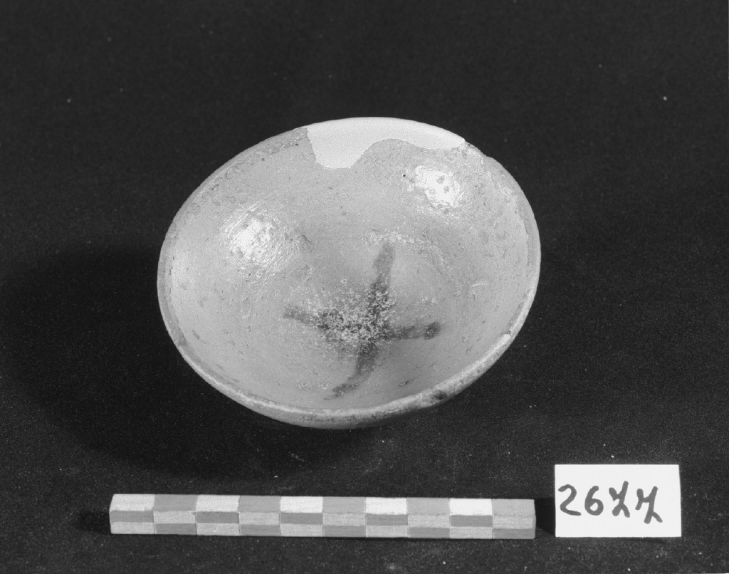 croce (scodellina, opera isolata) - produzione veneziana (secc. XIII/ XIV)