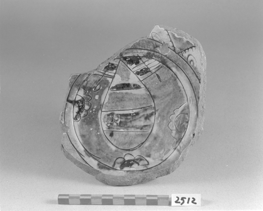 stemma gentilizio (bacino, frammento) - produzione veneziana (inizio sec. XVI)