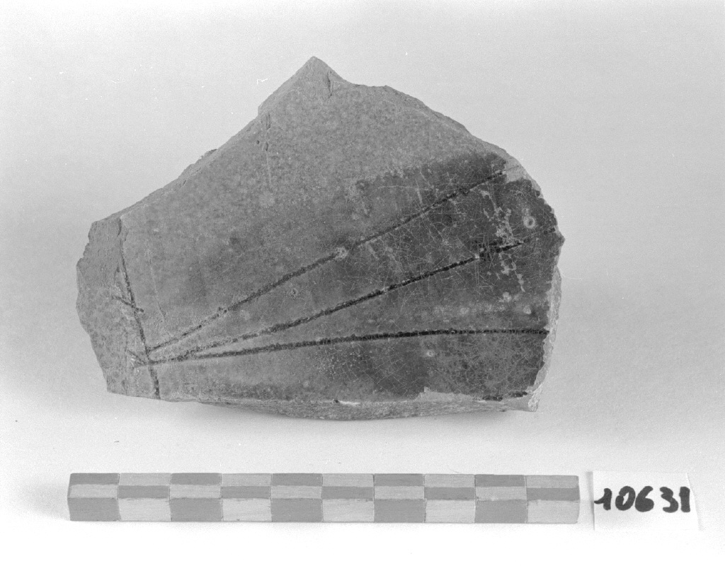 motivo decorativo geometrico (bacino, frammento) - produzione veneziana (secc. XIII/ XIV)