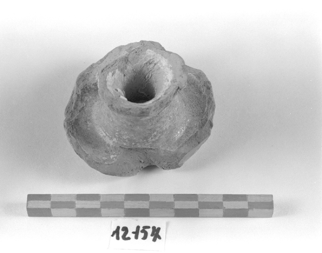 lucerna, frammento - produzione veneziana (secc. XII/ XIII)