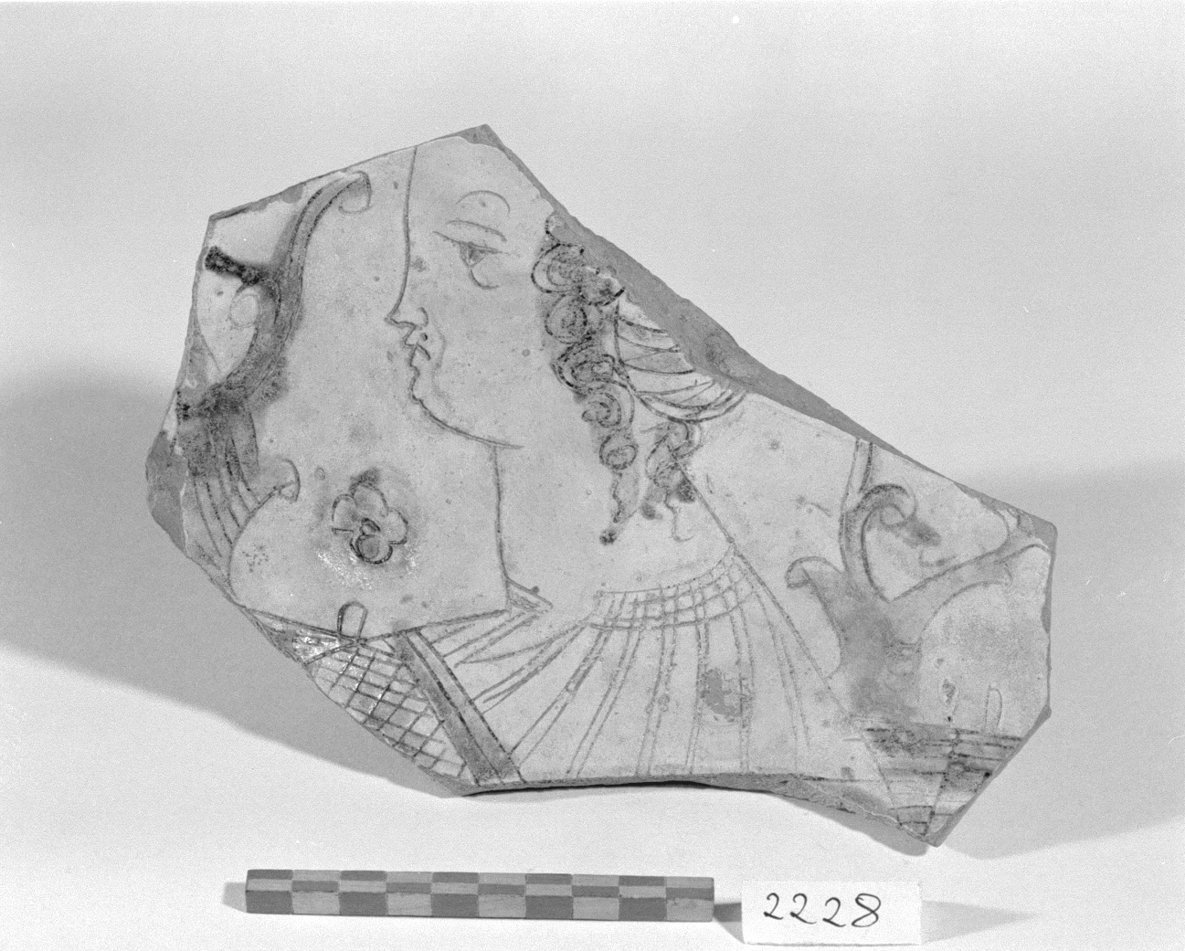 busto femminile (bacino, frammento) - produzione veneta (seconda metà sec. XVI)