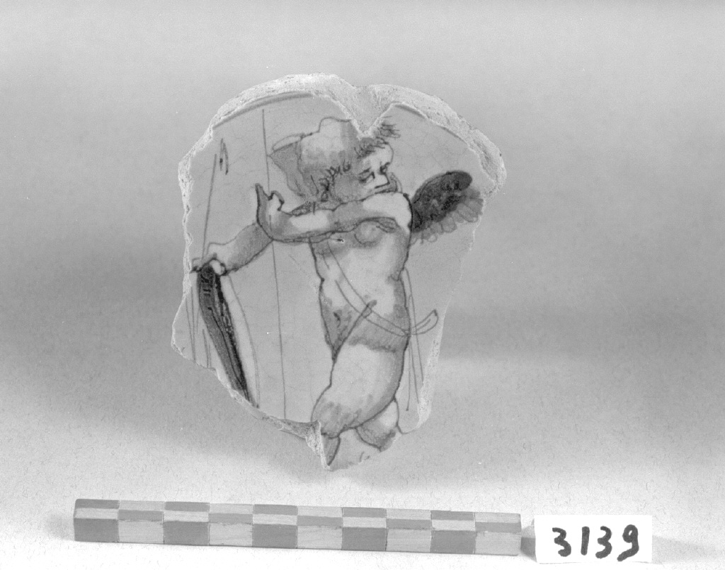 putto (alzata, frammento) - produzione veneziana (secc. XVI/ XVII)