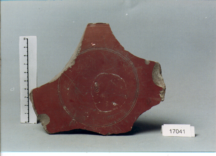 piatto/ fondo (SECC. I A.C./ I D.C)