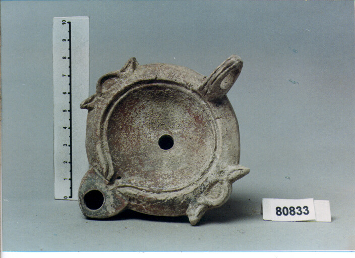 LUCERNA, DENEAUVE, TIPO V G (SEC. I D.C)