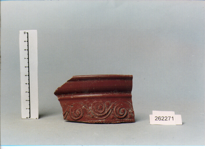 coppa/ forma parzialmente ricostruibile (SECC. I A.C./ I D.C)