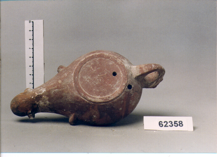 LUCERNA A VOLUTE, DRESSEL, TIPO 13 (SECC. I/ II D.C)