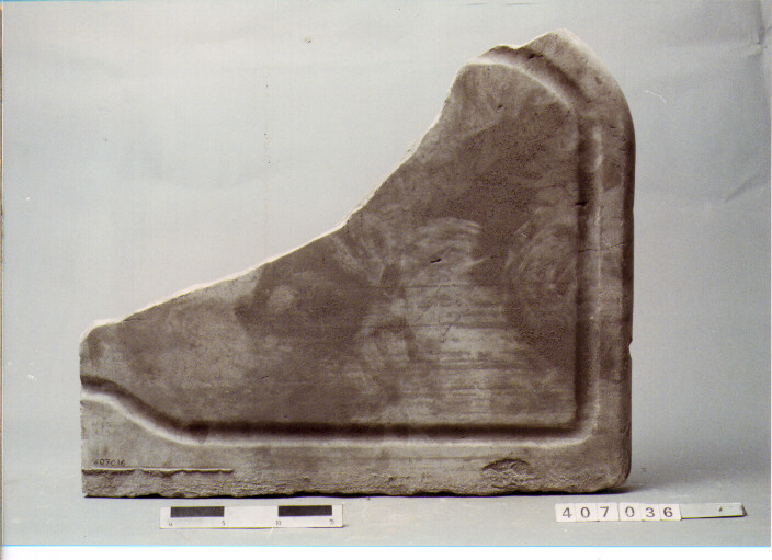 LASTRA DI RIVESTIMENTO (SECC. XVI/ XIX D.C)