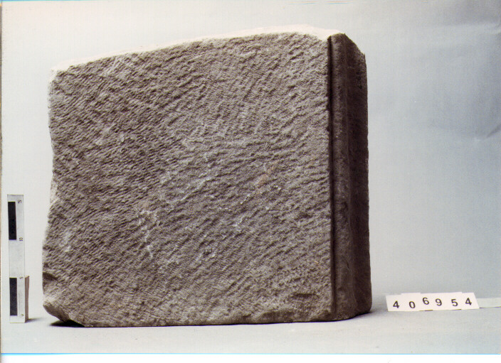 ELEMENTO ARCHITETTONICO (SECC. III A.C. / IV D.C)