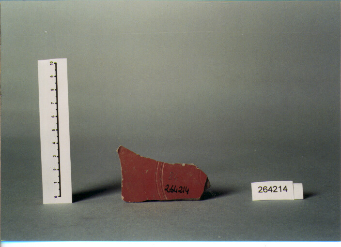 piatto/ fondo (SECONDA META' - FINE SECC. I A.C./ I D.C)