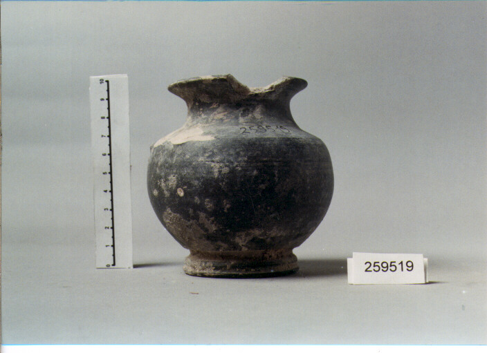 STAMNOS (II META'- I META' secc. IV/ I a.C)