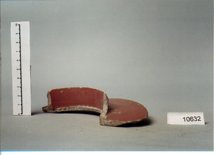 PIATTO/ FORMA PARZIALMENTE RICOSTRUIBILE (SECC. I A.C./ I D.C)