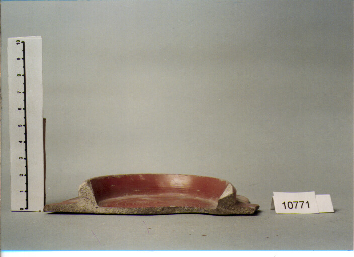 piatto/ fondo (SECC. I A.C / I D.C)