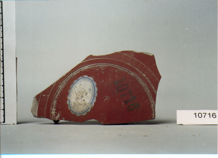 piatto/ fondo (SECC. I A.C / I D.C)