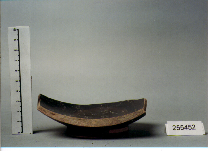 coppa/ fondo (secc. IV/ III a.C)