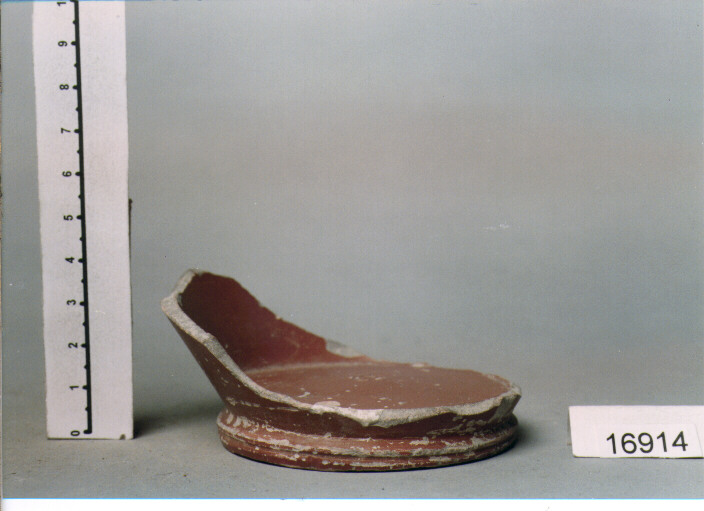 coppa/ forma parzialmente ricostruibile (SECC. I A.C./ I D.C)