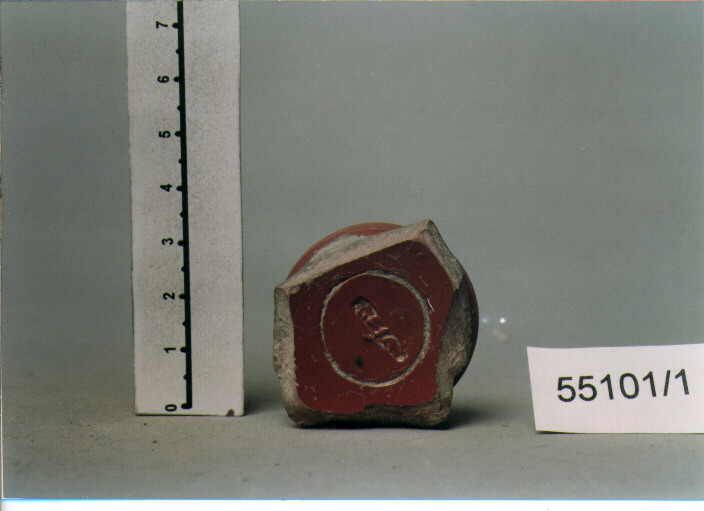 coppetta/ fondo (SECC. I A.C./ I D.C)