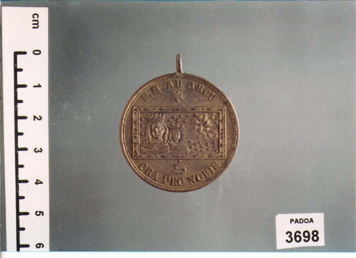 MEDAGLIA (SEC. XIX D.C)