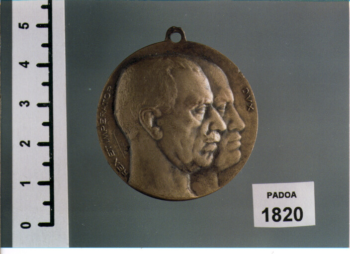 MEDAGLIA di RIVOLTA C (SEC. XIX D.C)