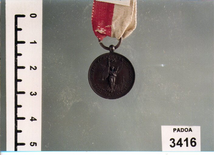 MEDAGLIA di A. C (SEC. XIX D.C)