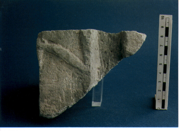 Stele votiva/ frammento
