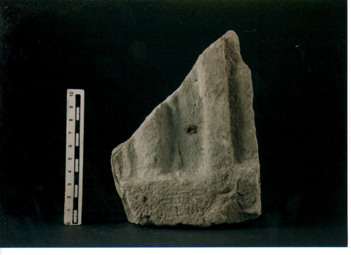 Stele votiva/ frammento