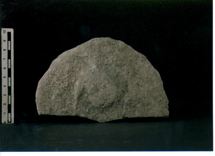 Stele votiva/ frammento