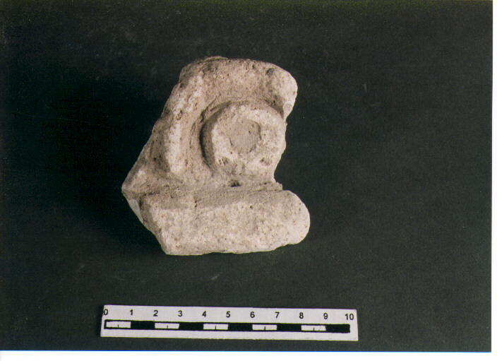 Stele votiva/ frammento