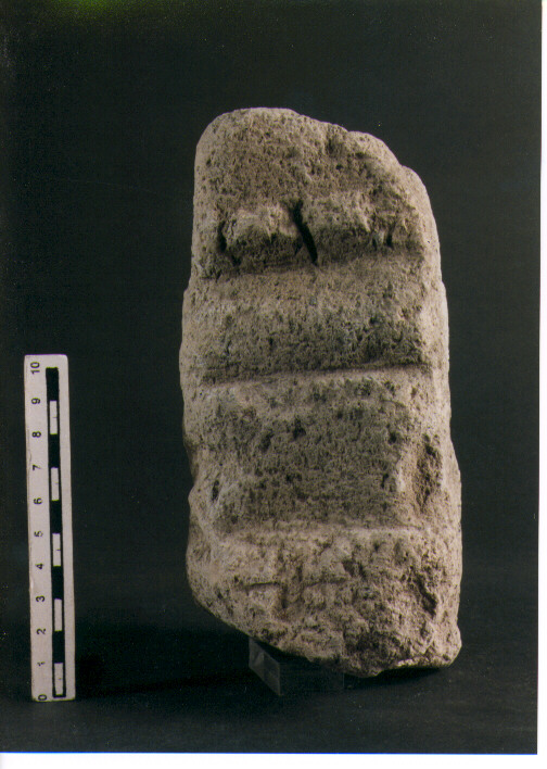 Stele votiva/ frammento