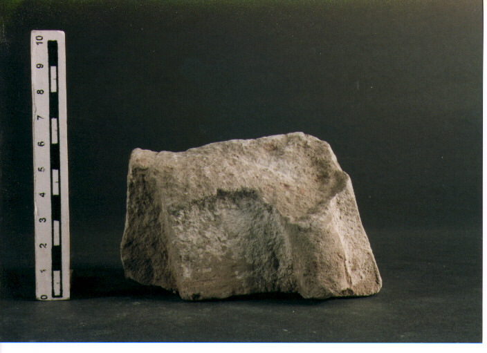Stele votiva/ frammento