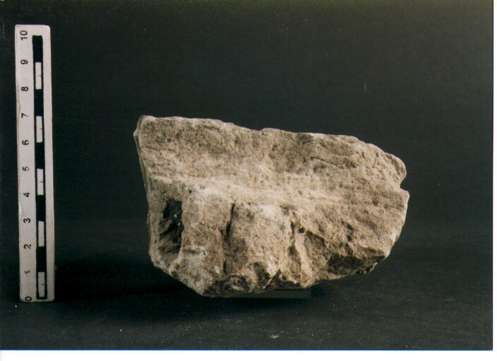 Stele votiva/ frammento