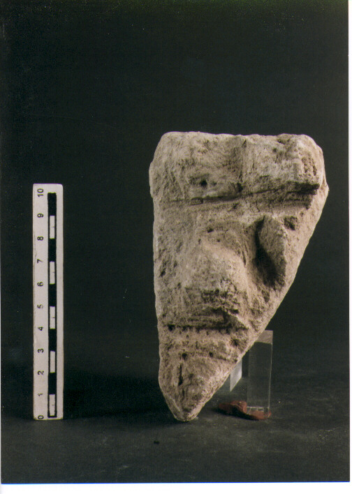 Stele votiva/ frammento
