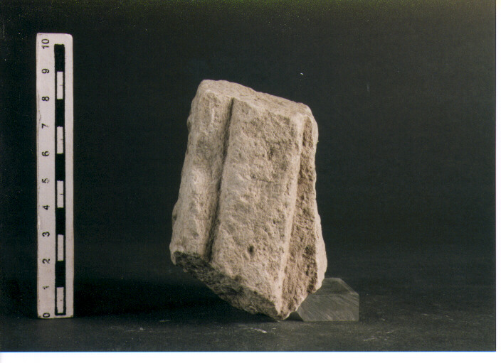 Stele votiva/ frammento