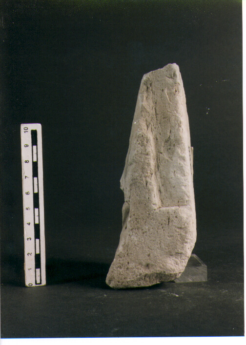 Stele votiva/ frammento