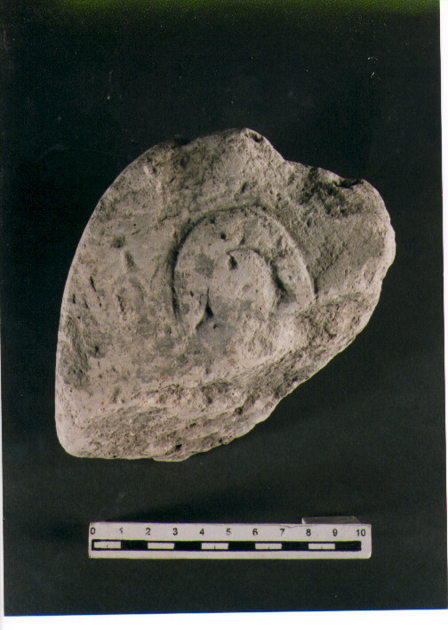 Stele votiva/ frammento