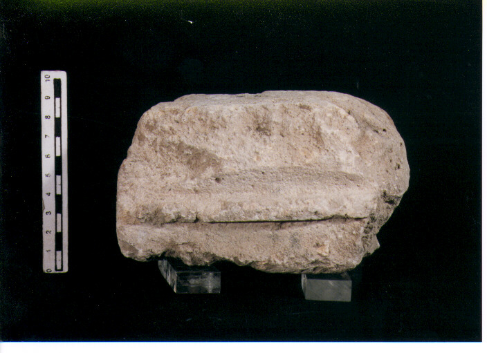 Stele votiva/ frammento