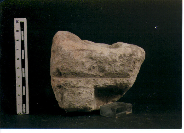 Stele votiva/ frammento