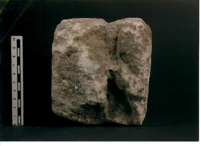 Stele votiva/ frammento